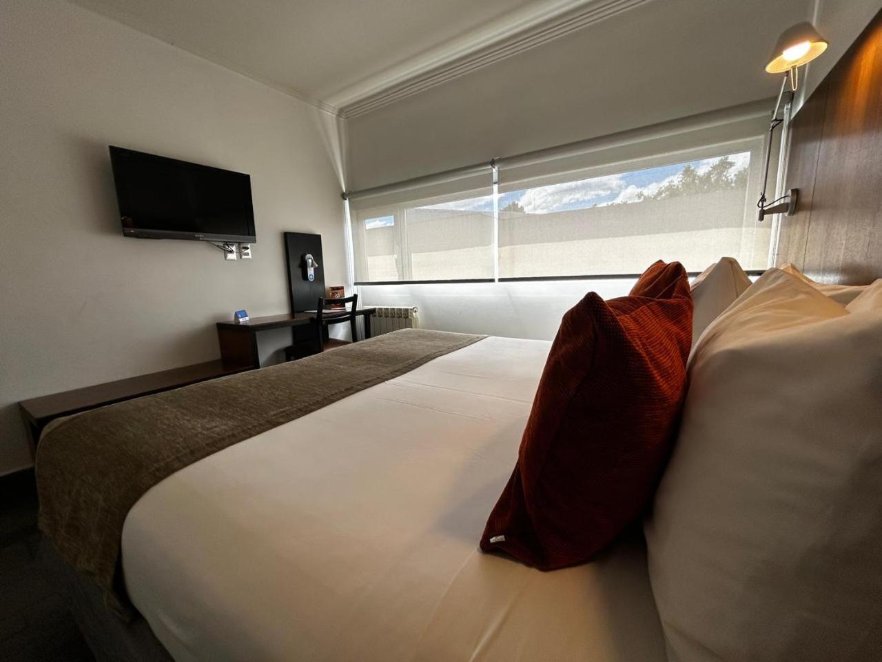 Natalino Hotel Patagonia Puerto Natales Esterno foto